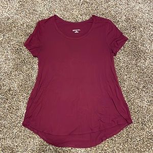 Women’s short sleeve shirt, basic and flowy, size small